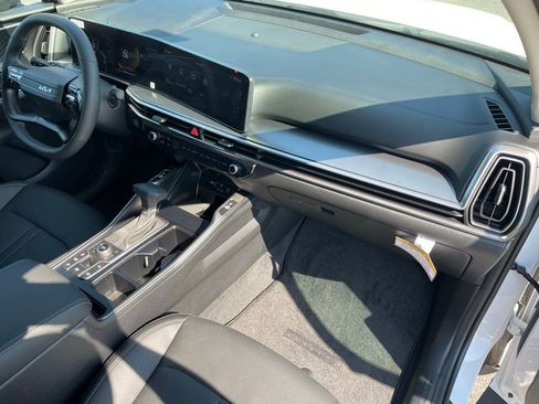 New 2026 Kia Sorento S image 31