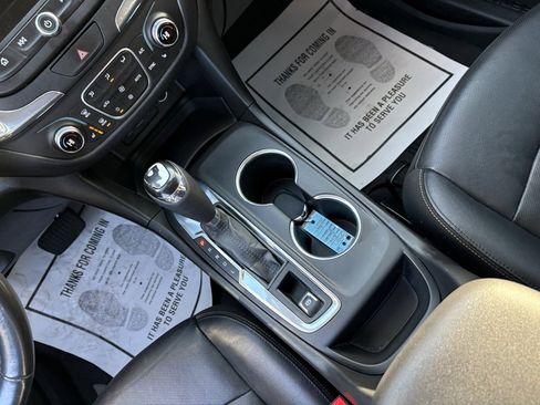 Used 2020 Chevrolet Equinox LT w/ Midnight Edition image 37