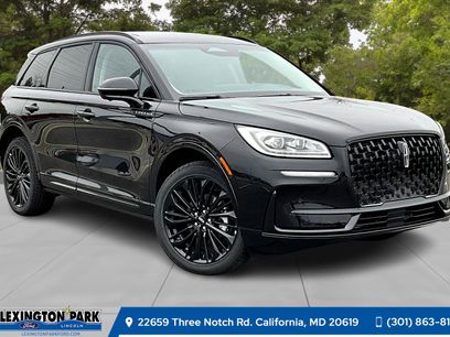 New 2025 Lincoln Corsair Reserve w/ Equipment Group 202A