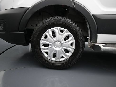 Used 2025 Ford Transit 250 Low Roof w/ Exterior Upgrade Package RWD image 26