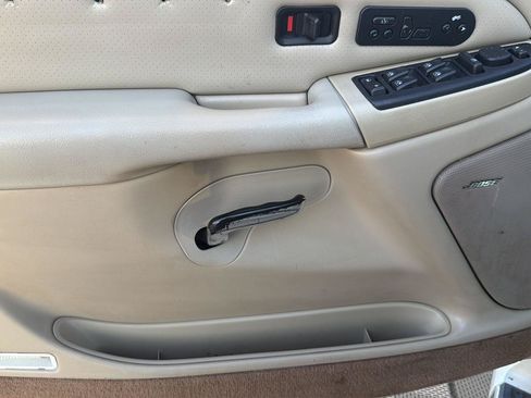 Used 2004 Cadillac Escalade 2WD image 18