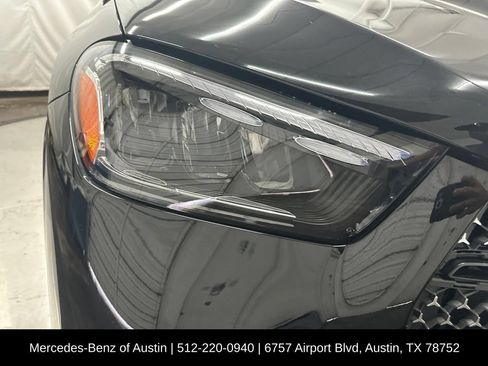 Used 2024 Mercedes-Benz GLE 350 4MATIC image 11