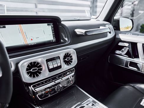 Used 2022 Mercedes-Benz G 63 AMG 4MATIC w/ Seat Comfort Package image 66
