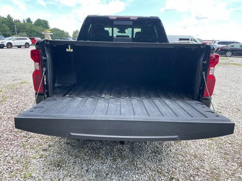Used 2022 Chevrolet Silverado 1500 LT w/ Convenience Package II AWD/4WD image 14