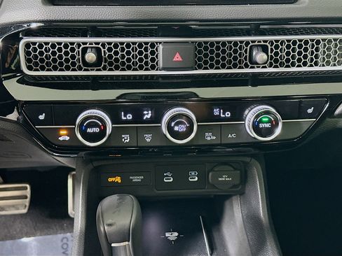 Used 2025 Honda Civic Sport Touring image 24