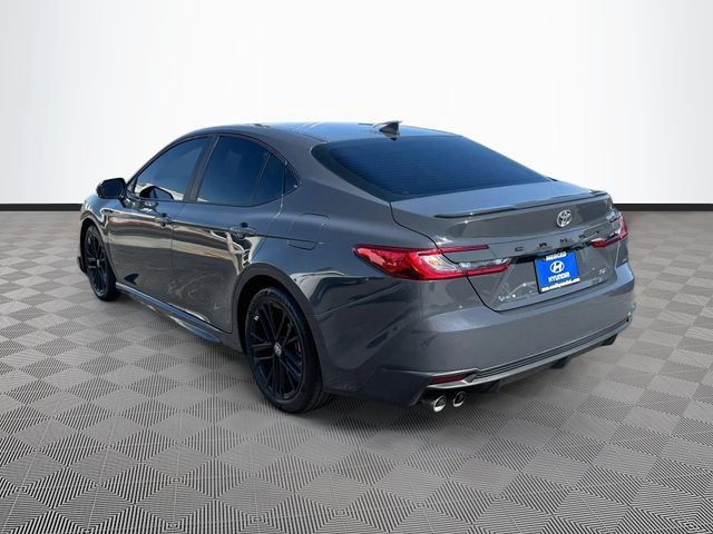 Used 2025 Toyota Camry SE w/ Convenience Package FWD image 5