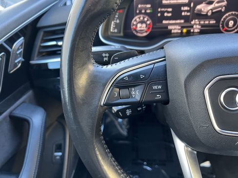 Used 2017 Audi Q7 3.0T Prestige w/ Prestige Package image 30