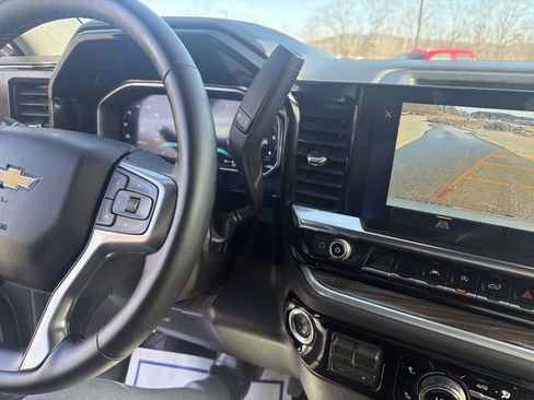 Used 2026 Chevrolet Silverado 1500 LT image 16