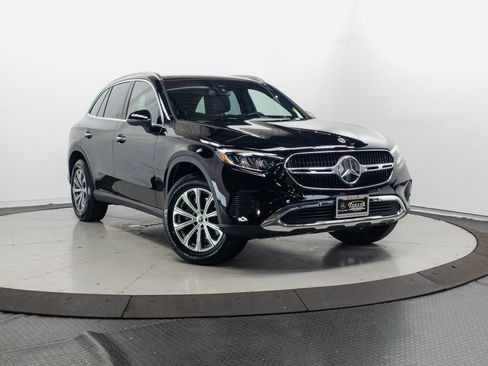 Certified 2026 Mercedes-Benz GLC 300 4MATIC image 1