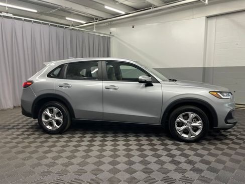Used 2024 Honda HR-V LX image 3
