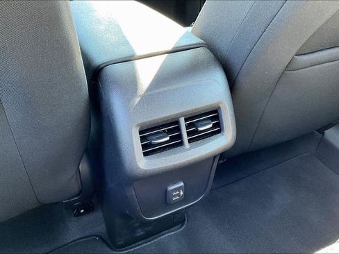 Used 2024 Chevrolet Equinox LS AWD/4WD image 10