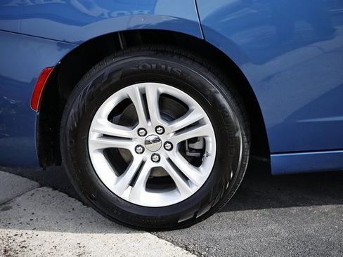 Used 2023 Dodge Charger SXT image 11