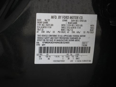 Used 2022 Ford Explorer XLT image 33