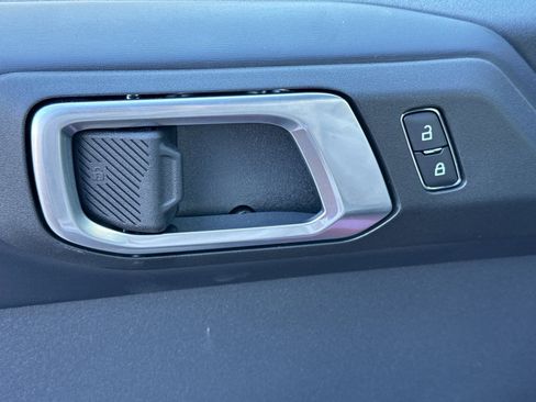 New 2026 Ford Bronco Outer Banks w/ Sasquatch Package image 11