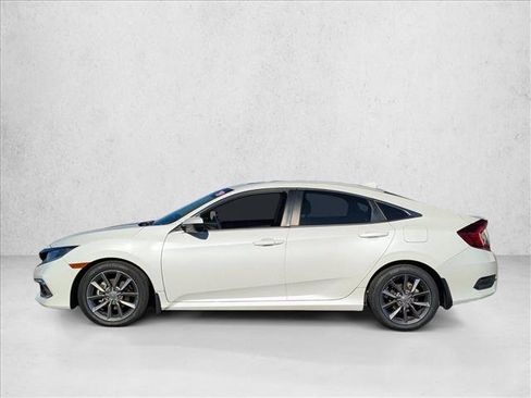 Used 2019 Honda Civic EX image 9