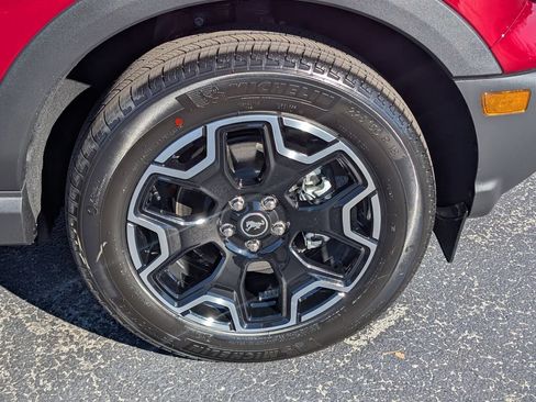 New 2025 Ford Bronco Sport Outer Banks w/ Outer Banks Tech Package+ AWD/4WD image 17