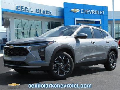 New 2026 Chevrolet Trax LT w/ Sunroof Package