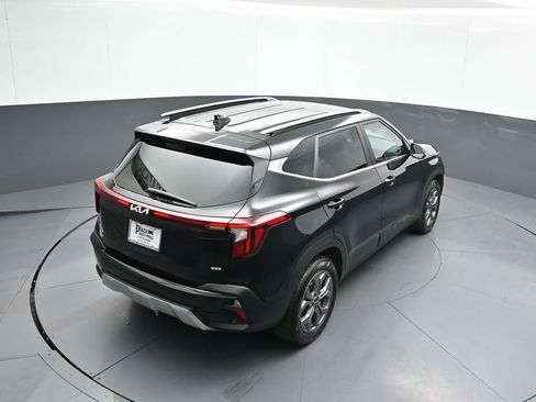 Certified 2024 Kia Seltos S AWD/4WD image 37