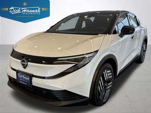 New 2026 Nissan Leaf SV+ w/ Floor Mat Package (SV+) FWD image 1