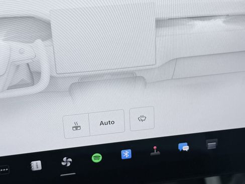 Used 2023 Tesla Model X Plaid image 76