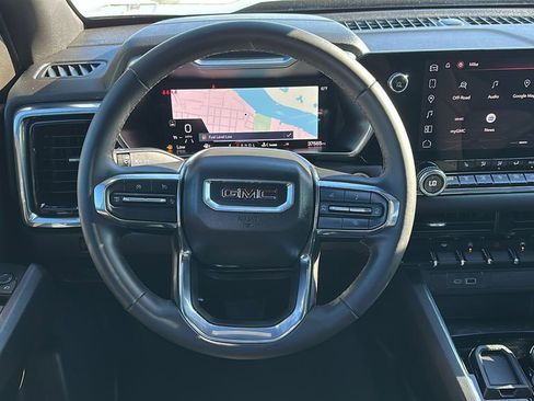 Used 2024 GMC Canyon Elevation w/ Convenience Package image 23