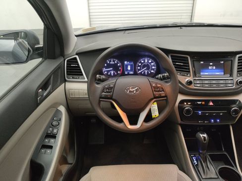 Used 2017 Hyundai Tucson SE w/ SE Popular Package 02 FWD image 22
