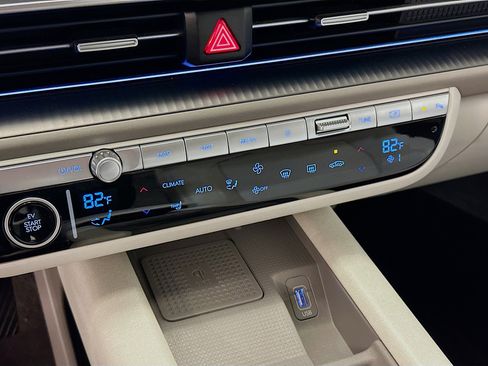 Used 2024 Hyundai Ioniq 6 SEL image 24