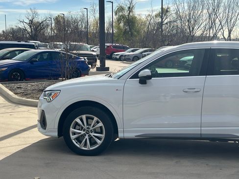 Used 2024 Audi Q3 2.0T Premium image 7