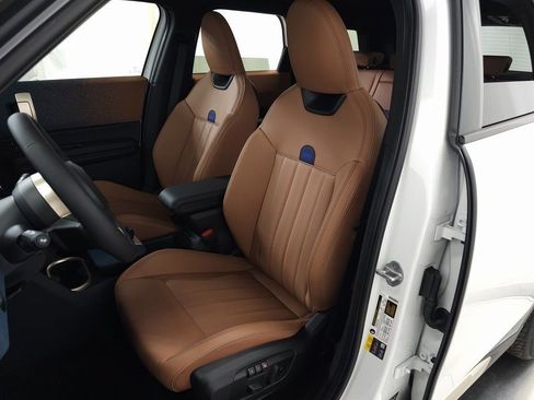 New 2025 MINI Cooper Countryman SE w/ Comfort Package Max image 13