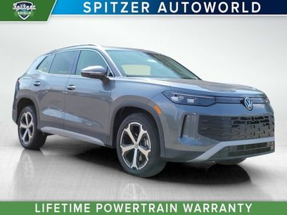 New 2025 Volkswagen Tiguan SE