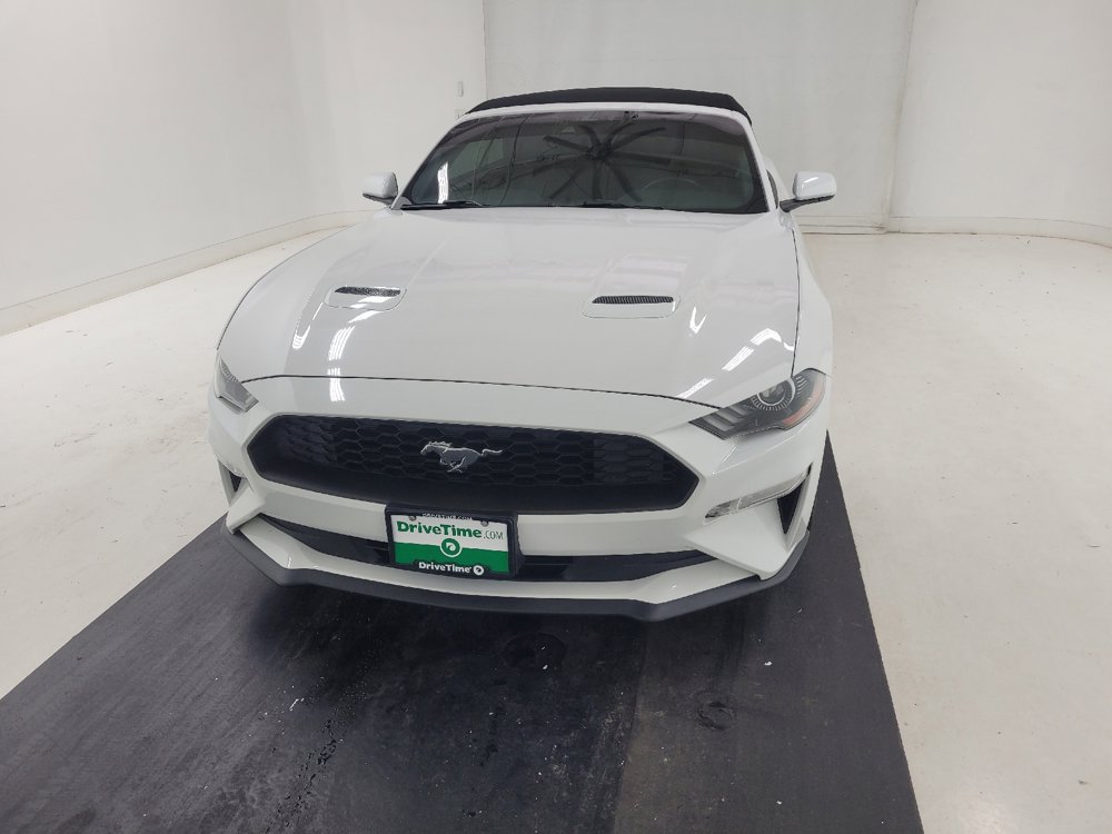 Used 2021 Ford Mustang Premium RWD image 15