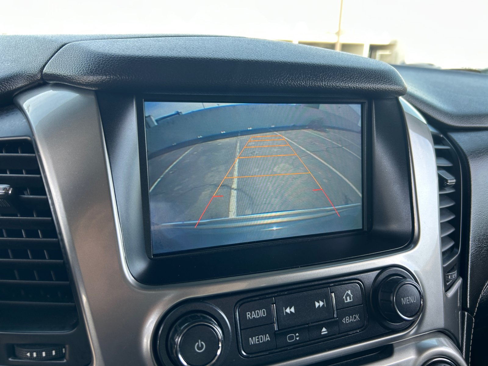 Used 2015 Chevrolet Tahoe LTZ RWD image 26