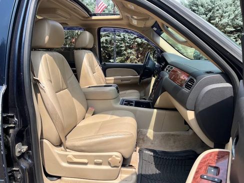 Used 2008 Chevrolet Tahoe LT AWD/4WD image 35