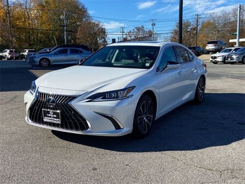 Certified 2023 Lexus ES 350 w/ Premium Package image 8