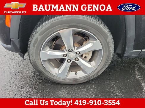 Used 2021 Jeep Grand Cherokee L Limited AWD/4WD image 27