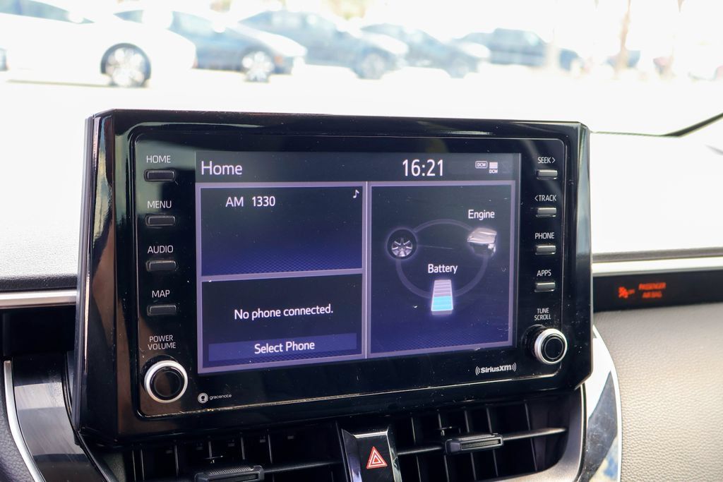 Used 2022 Toyota Corolla LE FWD image 6