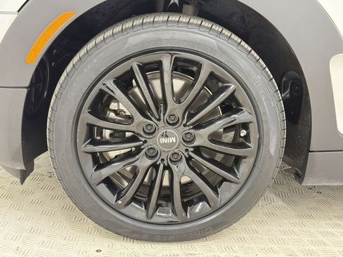 Used 2024 MINI Cooper Clubman S FWD image 12