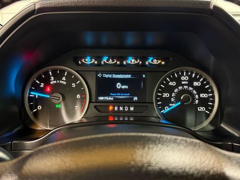 Used 2018 Ford F150 XLT w/ Equipment Group 302A Luxury AWD/4WD image 17