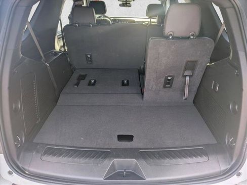 Used 2025 Chevrolet Tahoe LT image 18