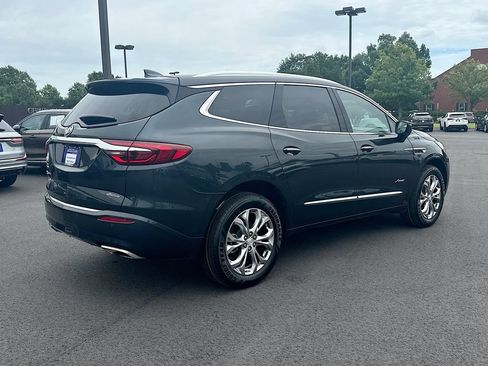 Used 2021 Buick Enclave Avenir w/ Avenir Technology Package AWD/4WD image 7
