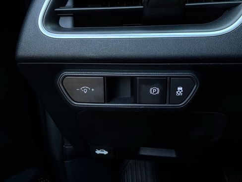 Used 2025 Kia K4 FWD image 20
