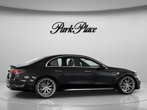 New 2026 Mercedes-Benz E 53 AMG e 4MATIC Sedan image 22