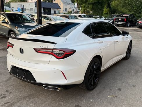 Used 2022 Acura TLX w/ A-SPEC Pkg FWD image 5