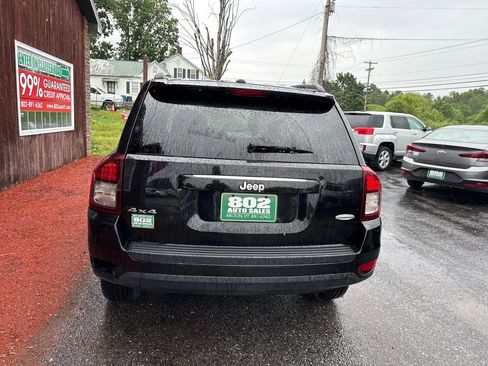 Used 2015 Jeep Compass Latitude AWD/4WD image 7