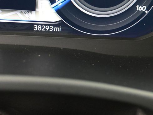 Used 2022 Volkswagen Atlas Cross Sport SEL R-Line image 30