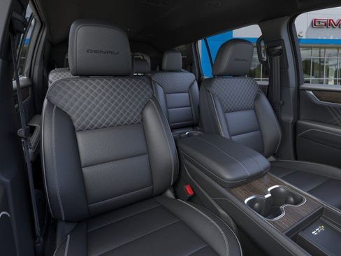 New 2026 GMC Acadia Denali AWD/4WD image 16
