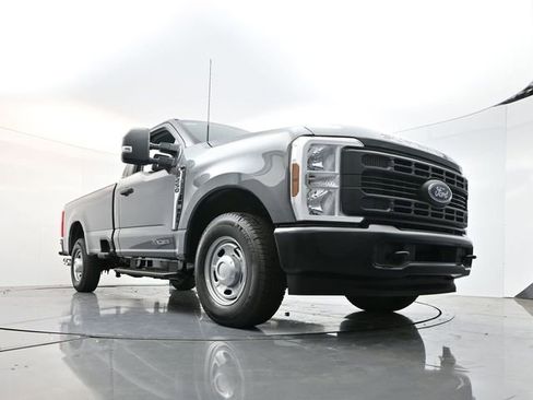 New 2026 Ford F250 XL RWD image 25