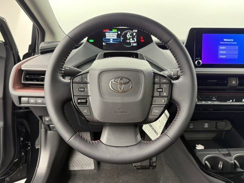 New 2026 Toyota Prius SE image 17