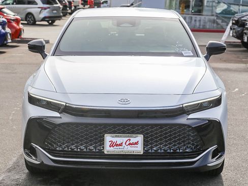 New 2026 Toyota Crown XLE image 2