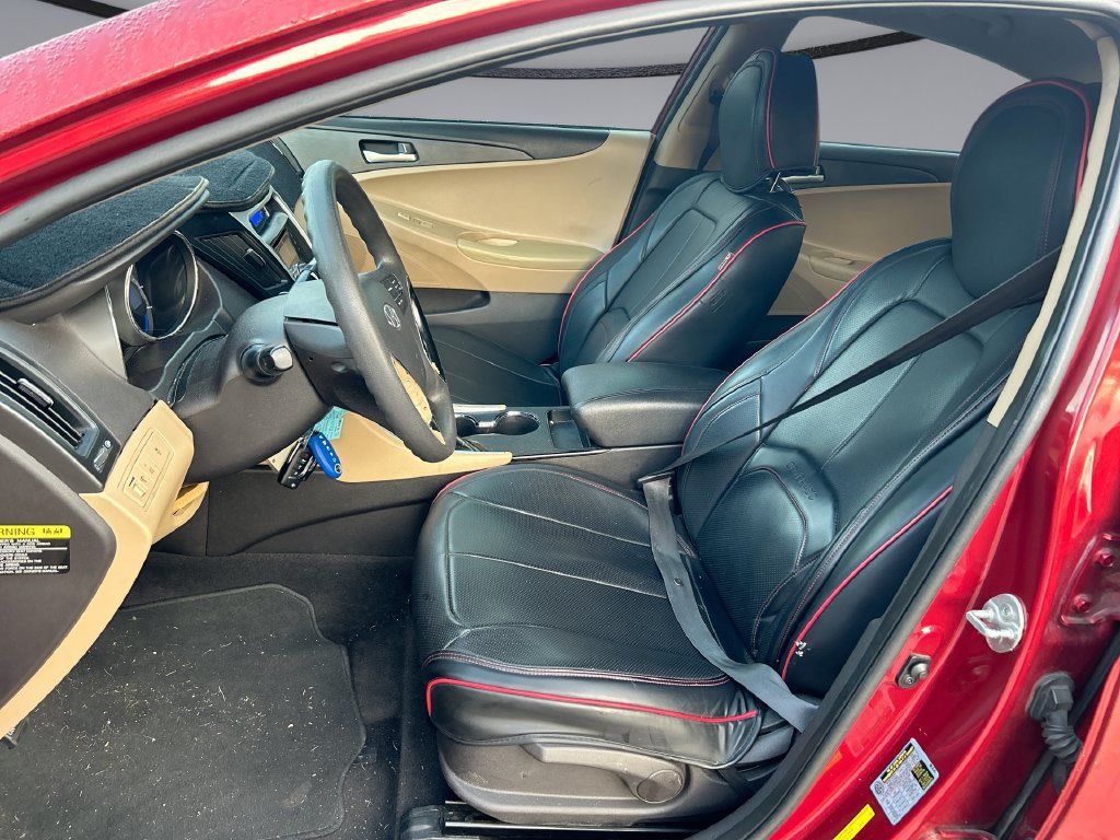 Used 2013 Hyundai Sonata GLS FWD image 11